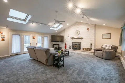 5 Partridge Lane Londonderry NH 03053