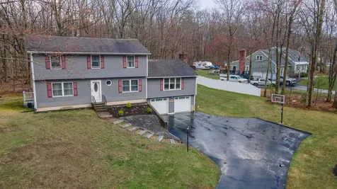 5 Partridge Lane Londonderry NH 03053