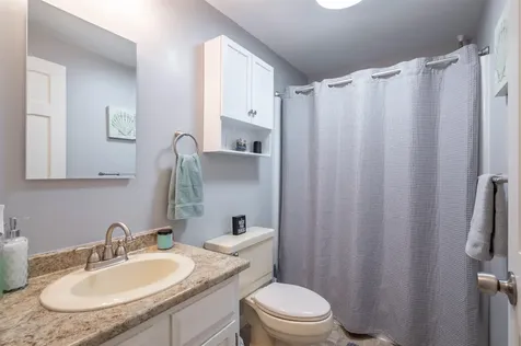 5 Partridge Lane Londonderry NH 03053