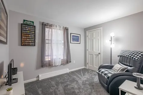 5 Partridge Lane Londonderry NH 03053