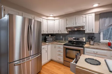 5 Partridge Lane Londonderry NH 03053