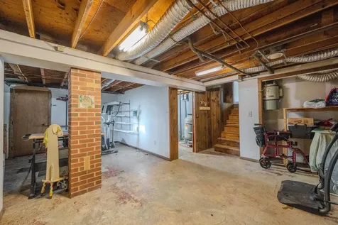 239 County Road Bedford NH 03110