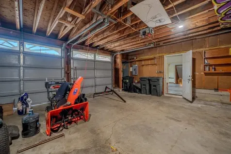 239 County Road Bedford NH 03110