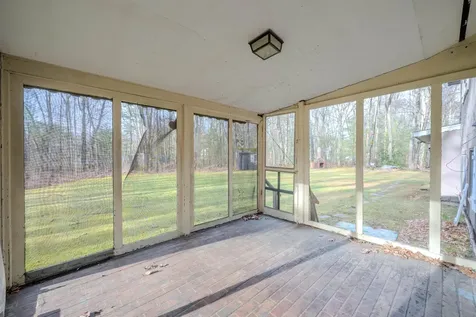 239 County Road Bedford NH 03110