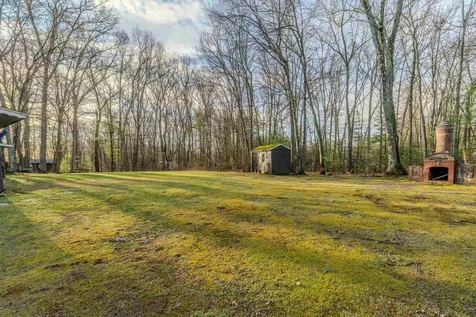 239 County Road Bedford NH 03110