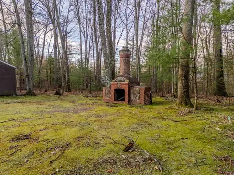 239 County Road Bedford NH 03110