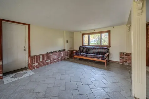 239 County Road Bedford NH 03110