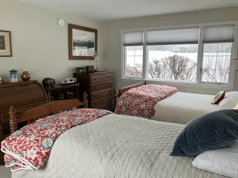 48 Hilltop Place New London NH 03257