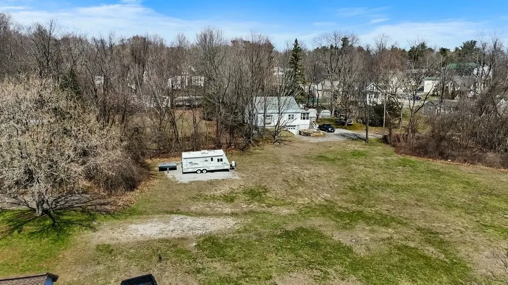 104 Glass Street Pembroke NH 03275