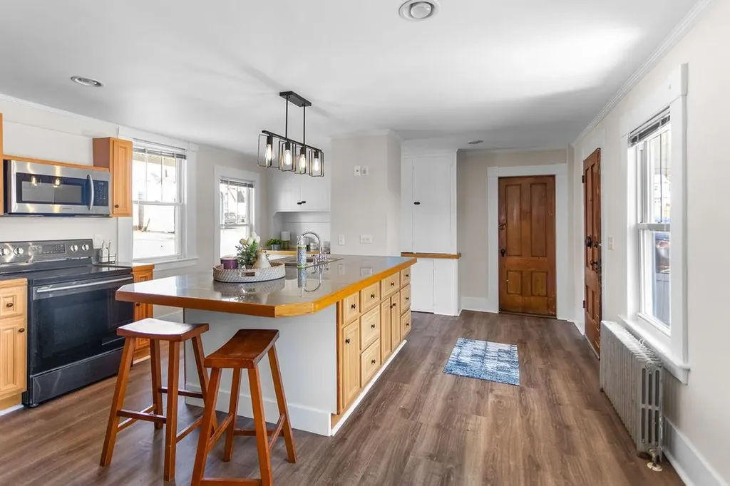 104 Glass Street Pembroke NH 03275