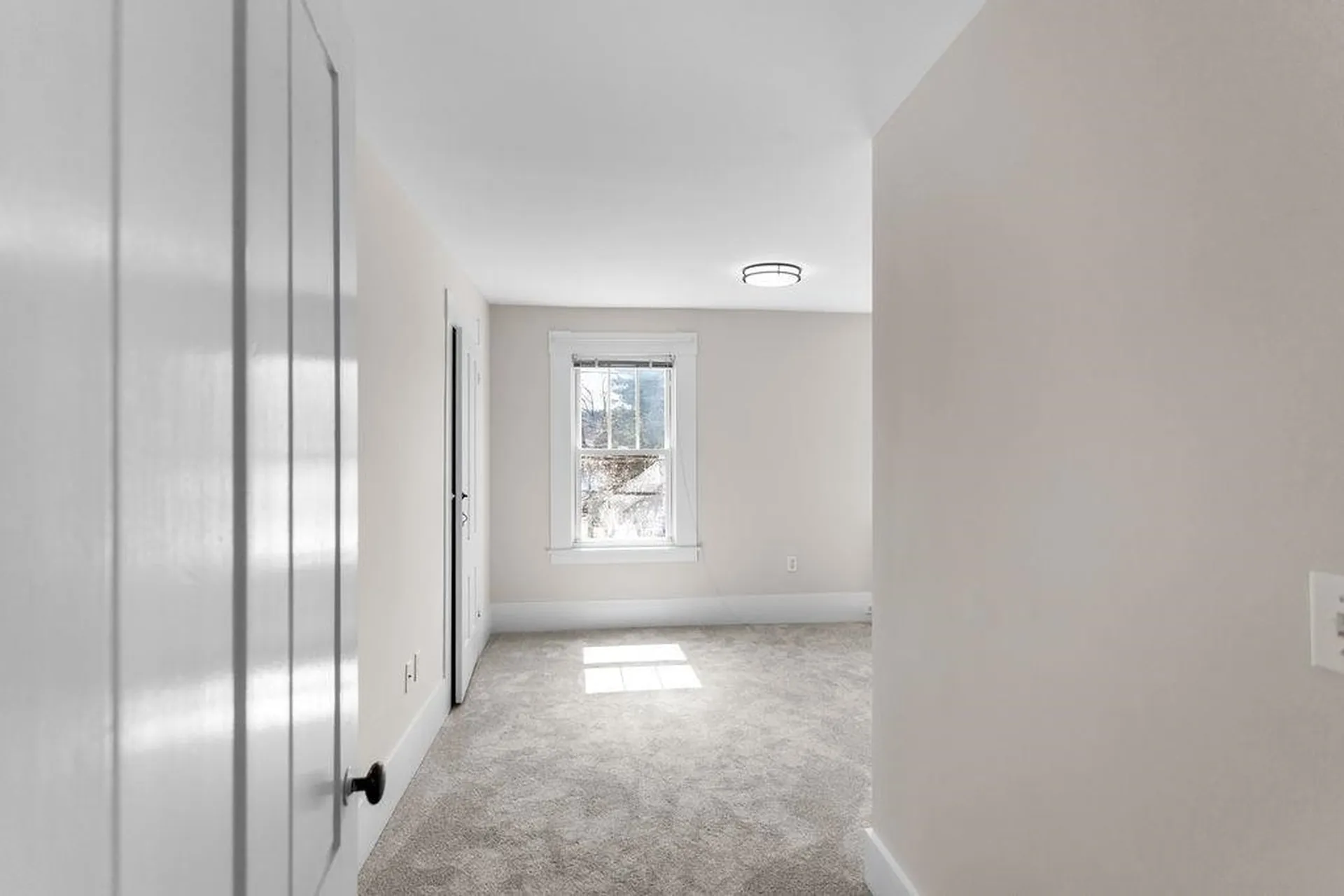 104 Glass Street Pembroke NH 03275