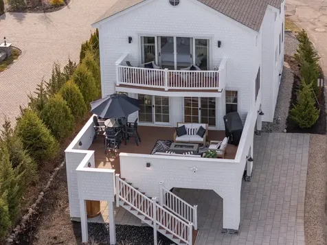 1076 Ocean Boulevard Hampton NH 03842