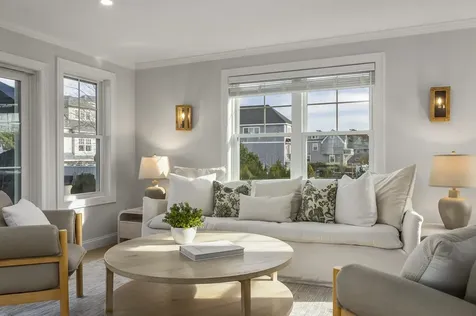 1076 Ocean Boulevard Hampton NH 03842