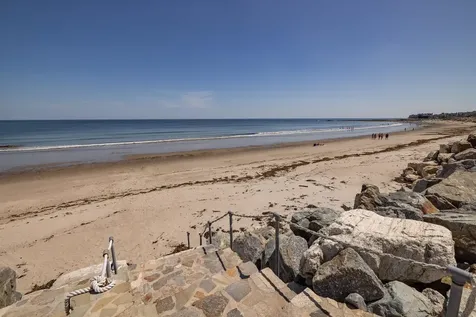 1076 Ocean Boulevard Hampton NH 03842