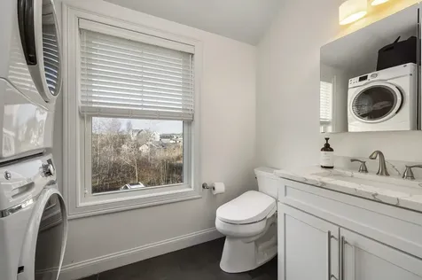 1076 Ocean Boulevard Hampton NH 03842