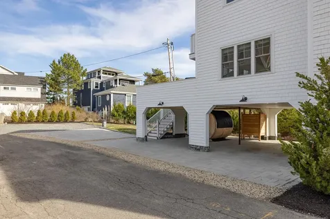 1076 Ocean Boulevard Hampton NH 03842