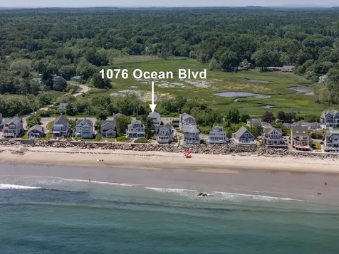 1076 Ocean Boulevard Hampton NH 03842