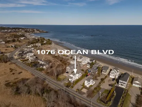 1076 Ocean Boulevard Hampton NH 03842