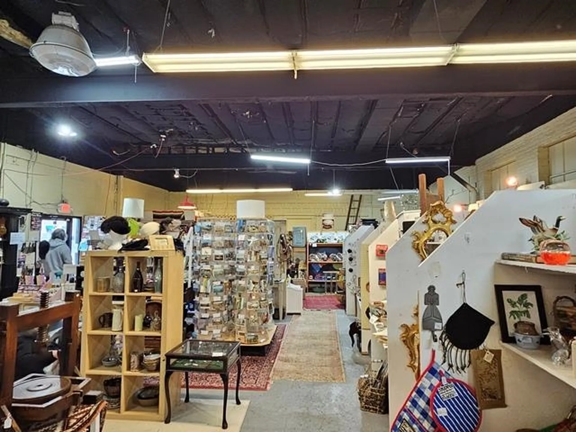 37-43 Emerald Street Keene NH 03431