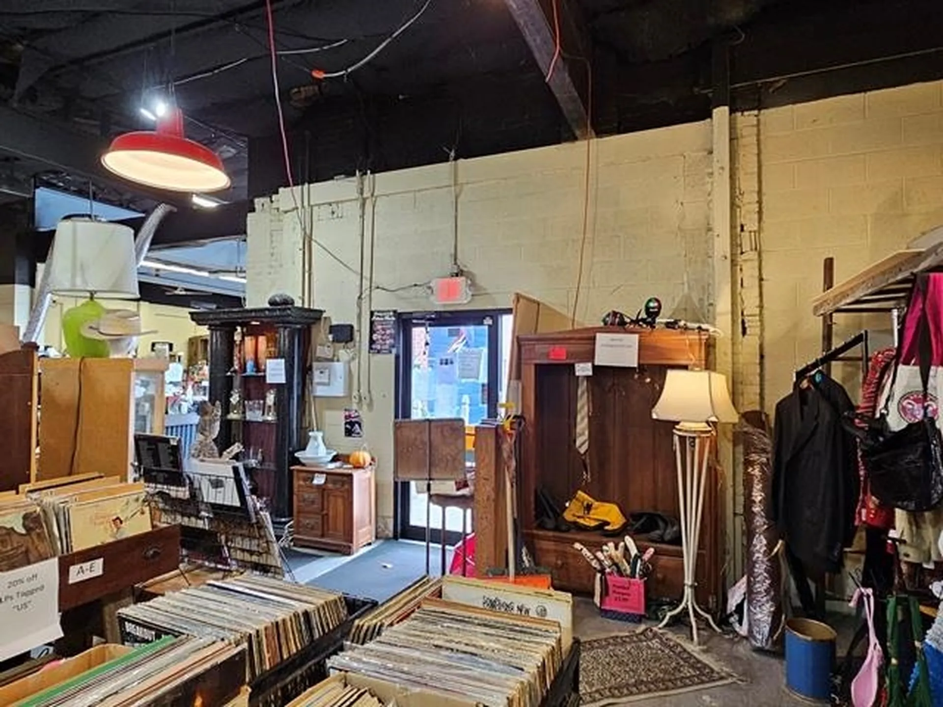 37-43 Emerald Street Keene NH 03431