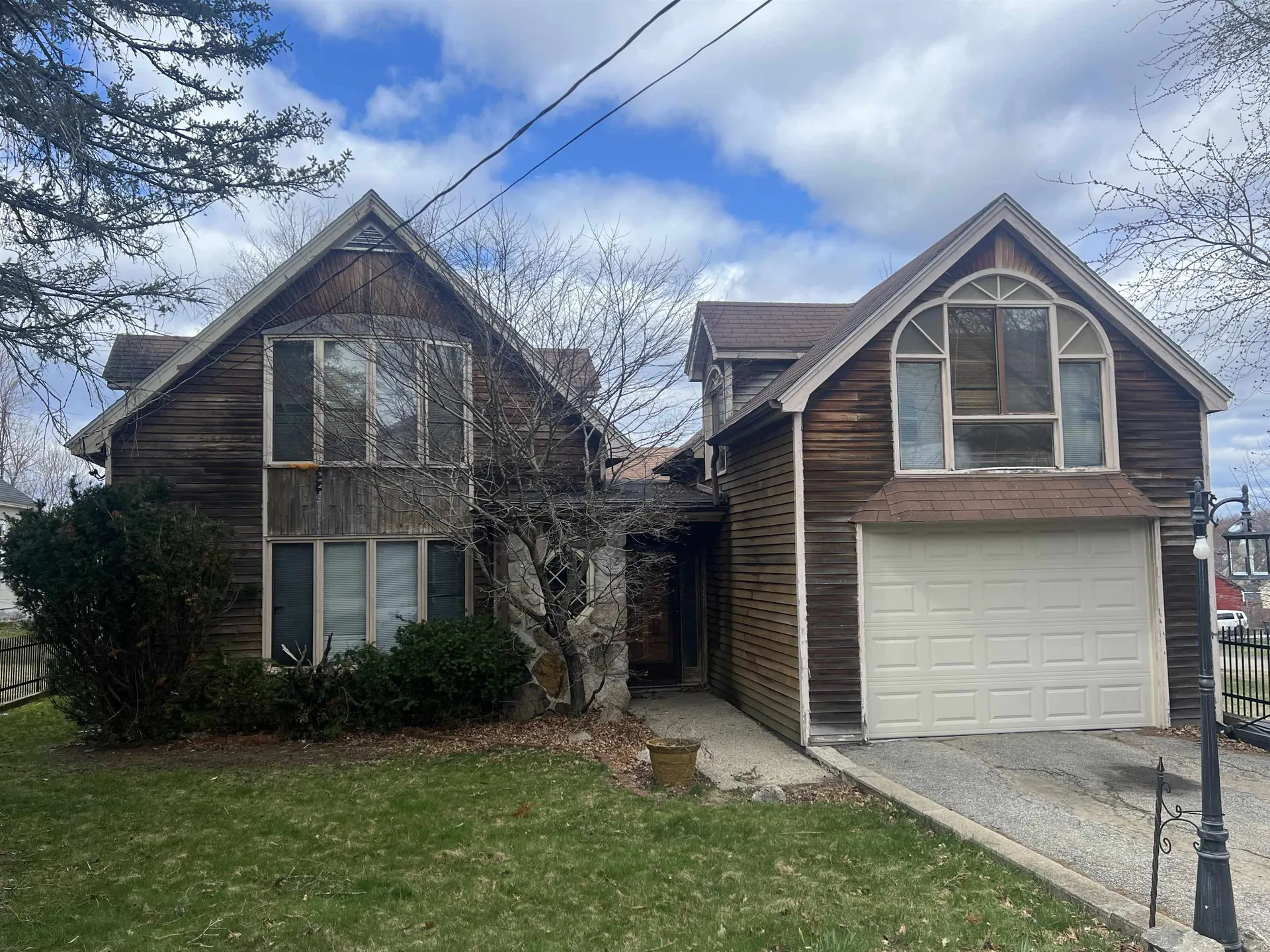 12 Duclos Street Goffstown NH 03102