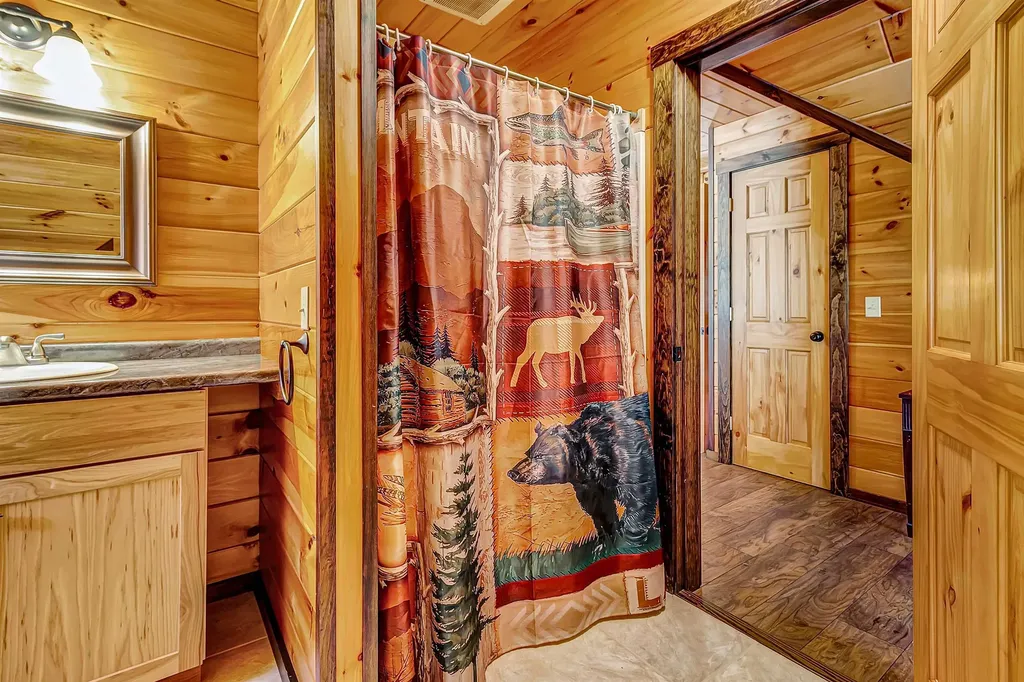 2058 East Clarendon Road Clarendon VT 05759