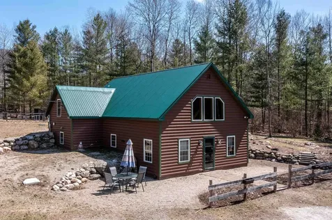 2058 East Clarendon Road Clarendon VT 05759