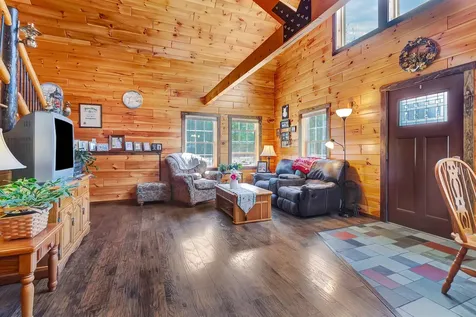 2058 East Clarendon Road Clarendon VT 05759