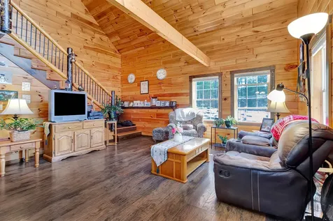 2058 East Clarendon Road Clarendon VT 05759