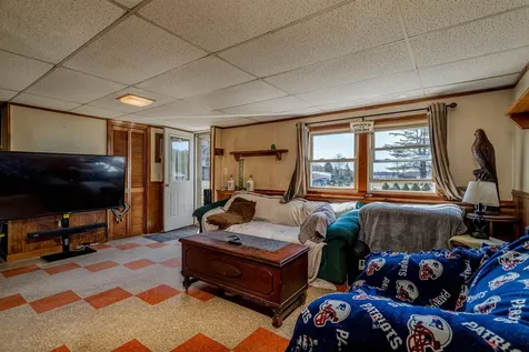 73 Spur Road Dover NH 03820