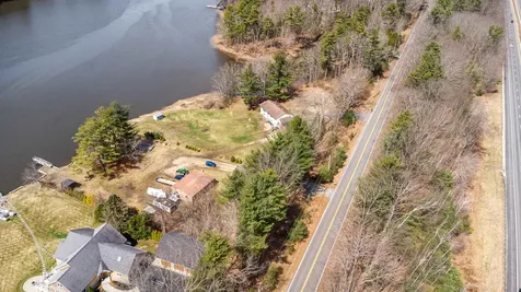 73 Spur Road Dover NH 03820