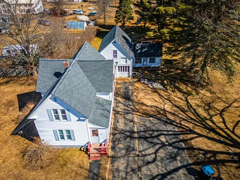 13 School Street Belmont NH 03220
