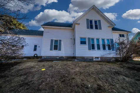 13 School Street Belmont NH 03220