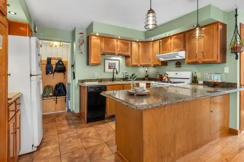 132 Chittenden Drive Hartford VT 05059