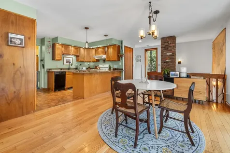 132 Chittenden Drive Hartford VT 05059