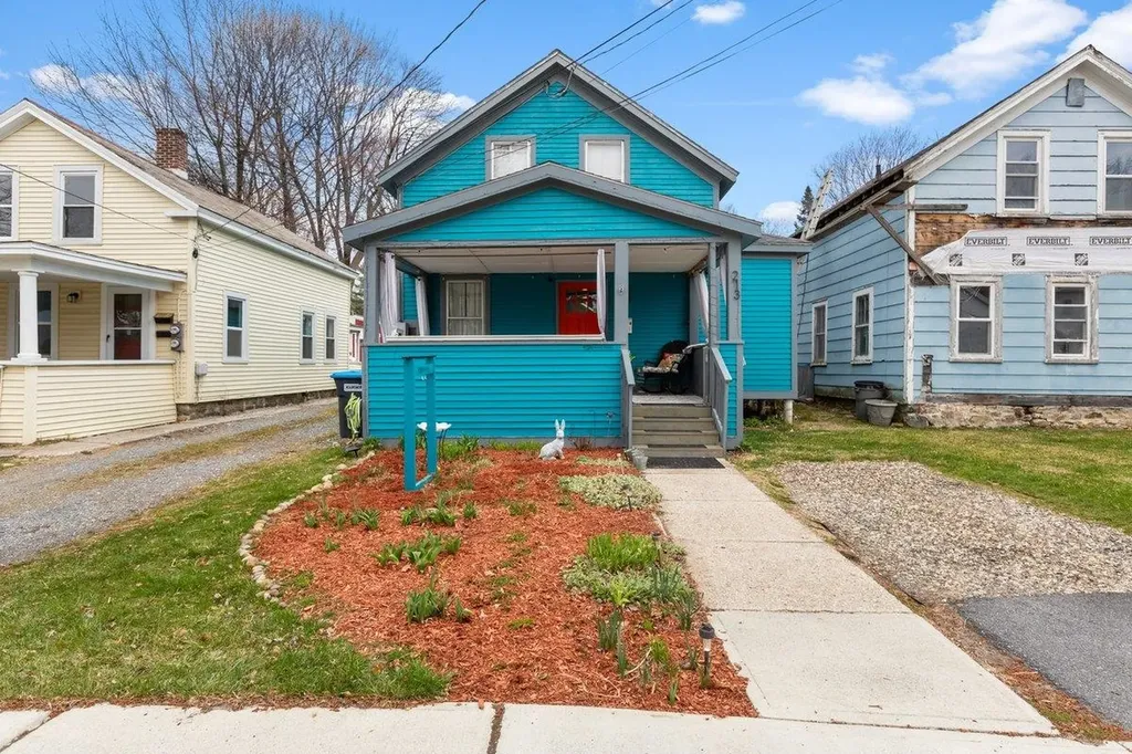 213 Maple Street Bennington VT 05201