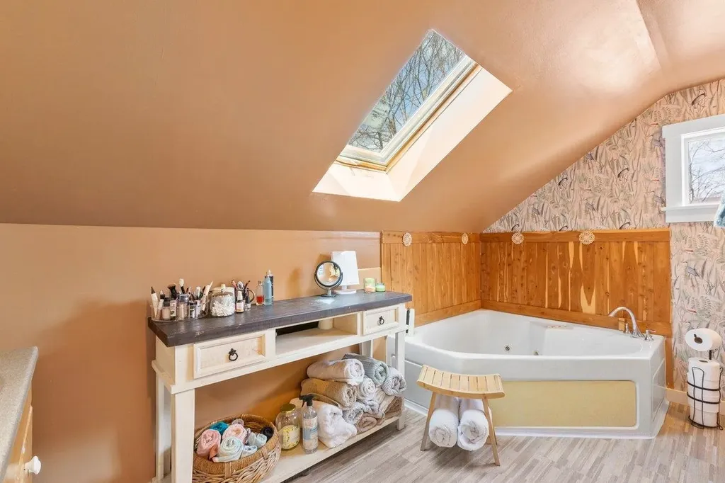 213 Maple Street Bennington VT 05201