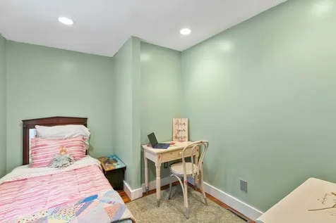 213 Maple Street Bennington VT 05201