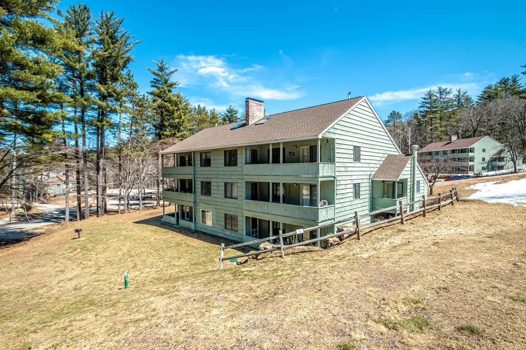 12d Seasons At Attitash Road Bartlett NH 03812