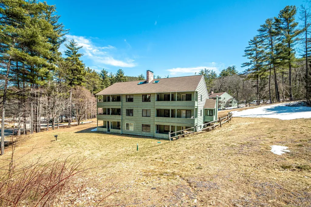 12d Seasons At Attitash Road Bartlett NH 03812