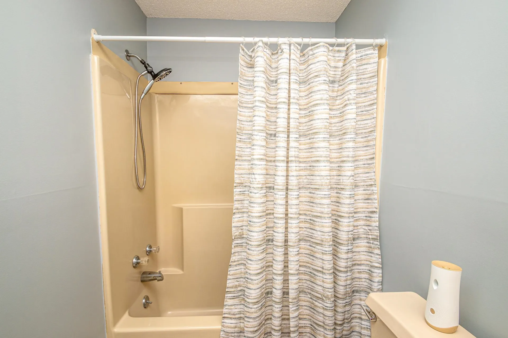 12d Seasons At Attitash Road Bartlett NH 03812