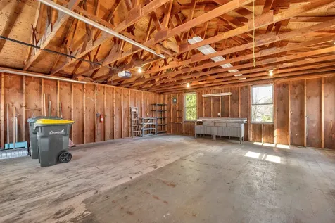 20 Gillette Street Laconia NH 03246