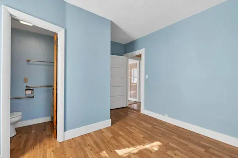 20 Gillette Street Laconia NH 03246