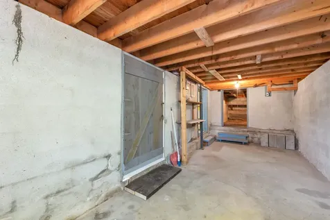 20 Gillette Street Laconia NH 03246