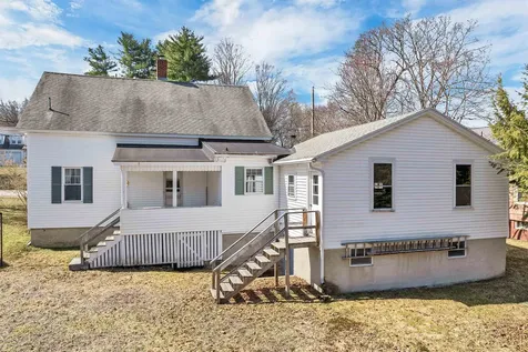 20 Gillette Street Laconia NH 03246