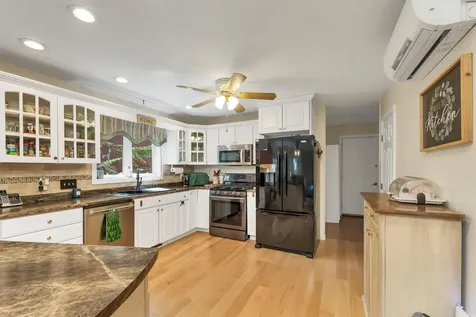 2761 Lake Shore Road Gilford NH 03249