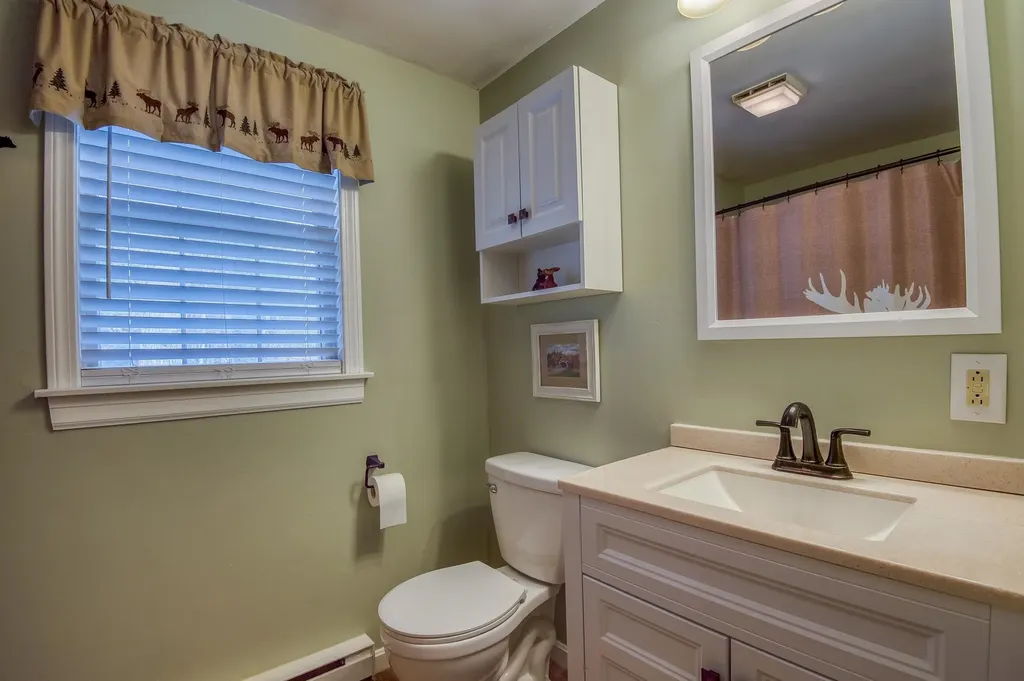 103 Washington Road Freedom NH 03836