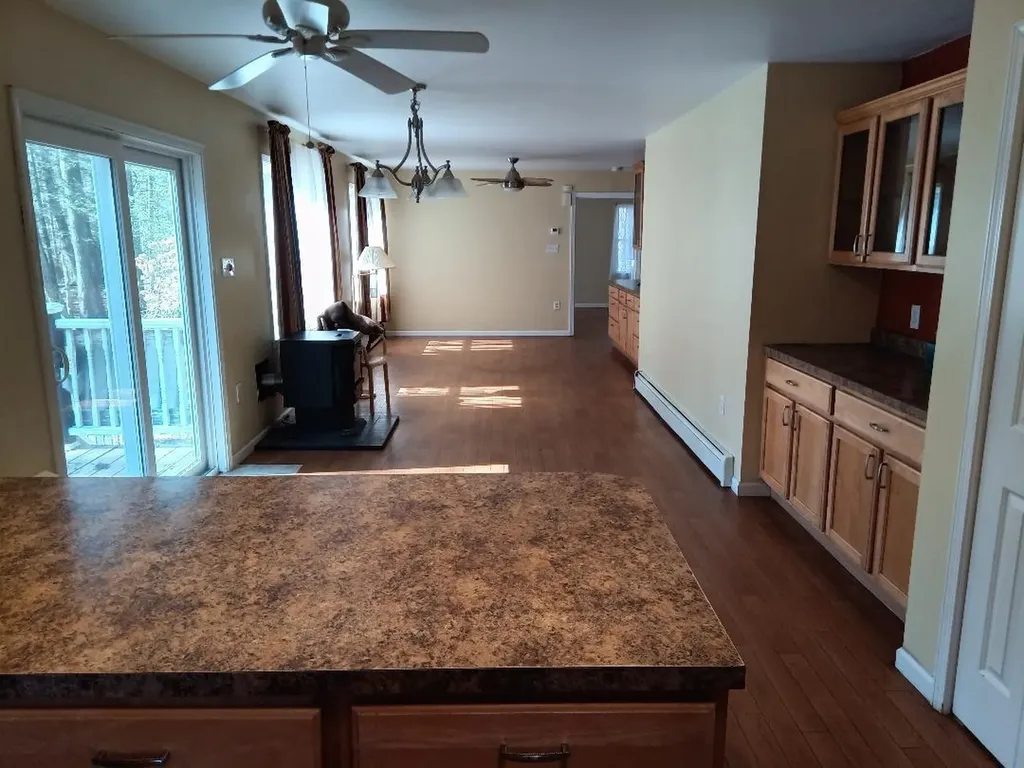 110 Camelot Shore Drive Farmington NH 03835