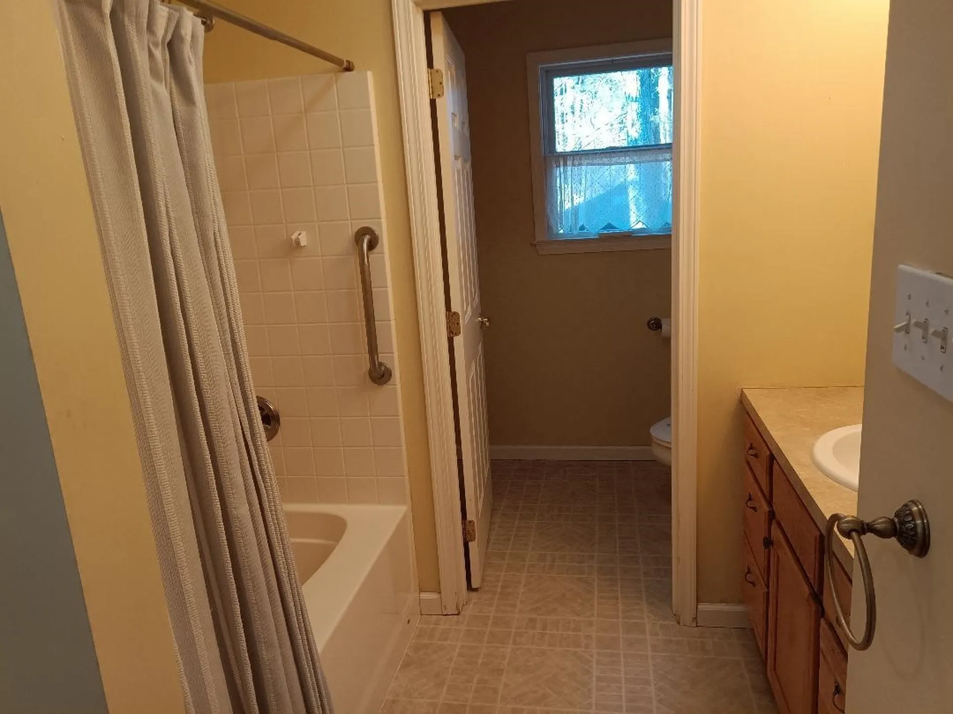 110 Camelot Shore Drive Farmington NH 03835