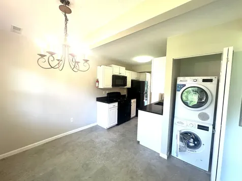 37 Staysail Way Portsmouth NH 03801